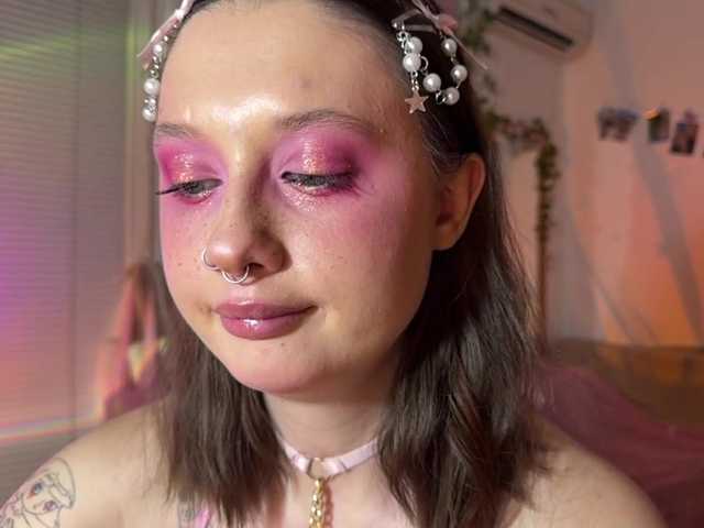 Jennydarling live cam on BongaCams