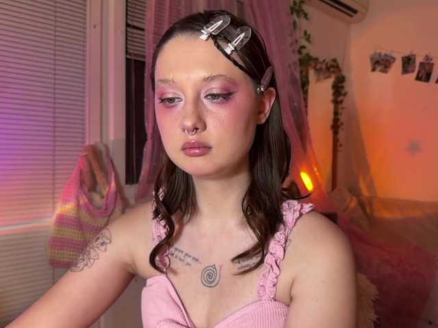 Jennydarling live cam on BongaCams