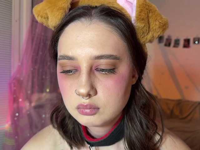 Jennydarling live cam on BongaCams