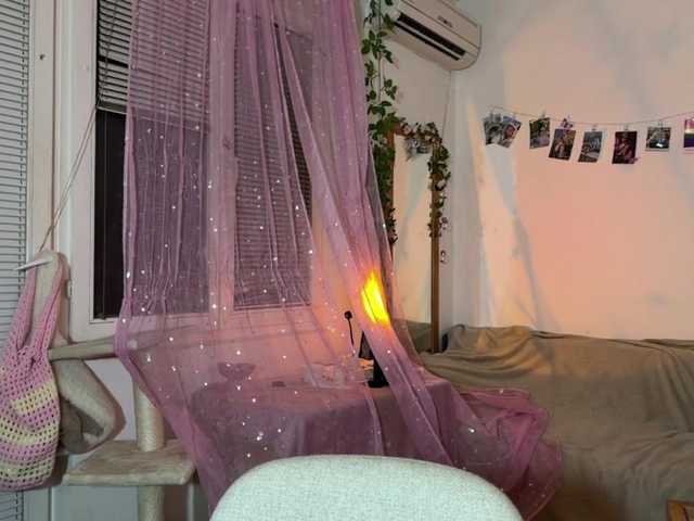 Jennydarling live cam on BongaCams
