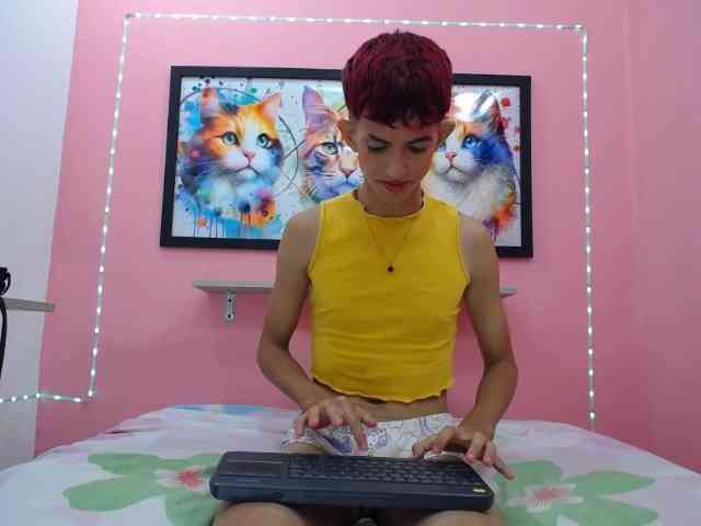 twinkbaby18