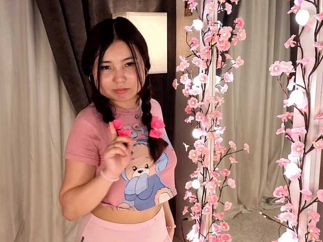  Ellau555 chat room