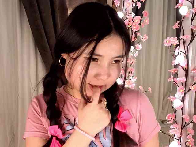 Ellau555 webcam
