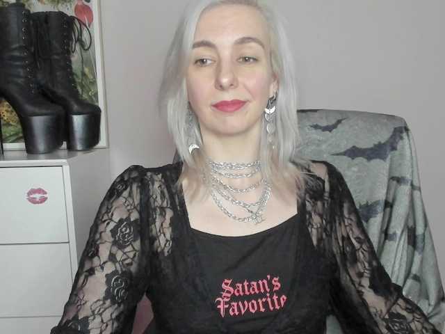 velvetanne live cam on BongaCams