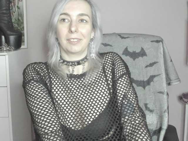 velvetanne live cam on BongaCams