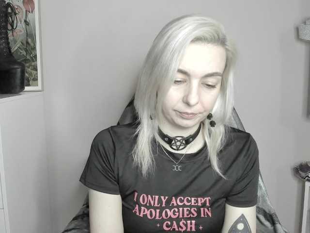 velvetanne live cam on BongaCams