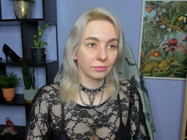 velvetanne live cam on BongaCams