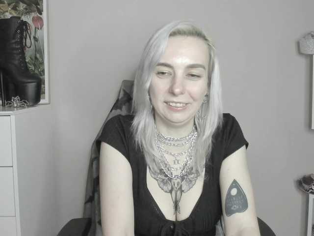 velvetanne live cam on BongaCams