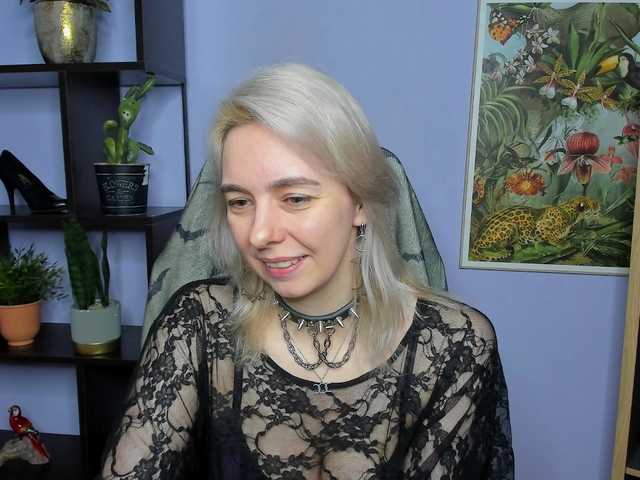 velvetanne live cam on BongaCams