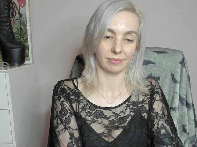 velvetanne live cam on BongaCams