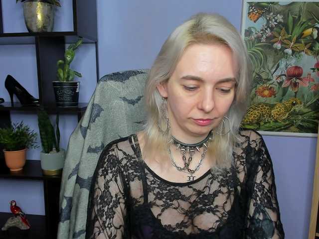 velvetanne live cam on BongaCams