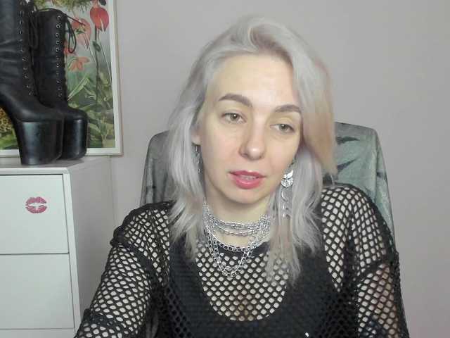 velvetanne live cam on BongaCams