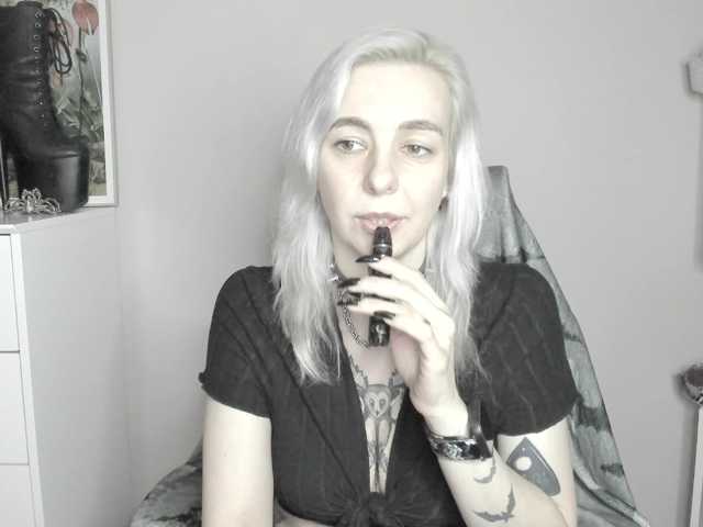 velvetanne, en directo ahora en BongaCams