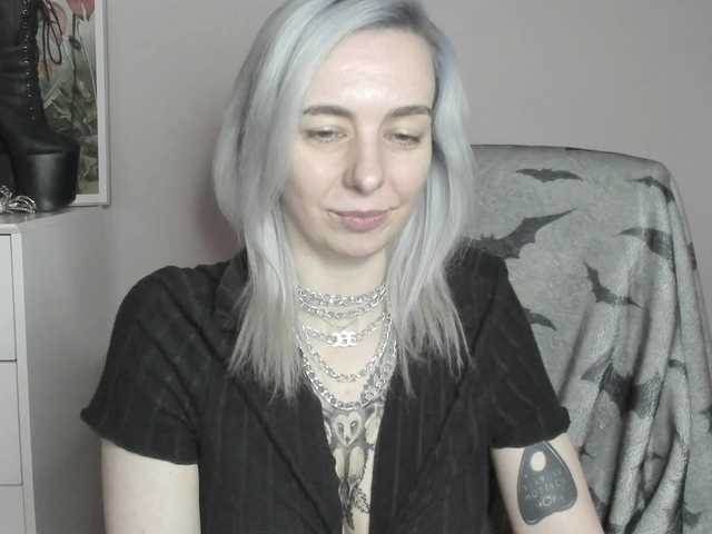 velvetanne live cam on BongaCams
