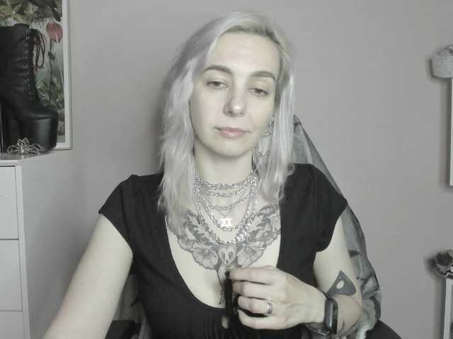 velvetanne live cam on BongaCams