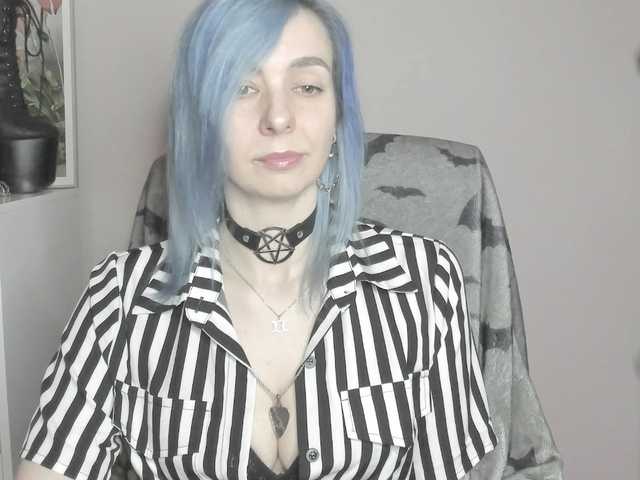 velvetanne live cam on BongaCams