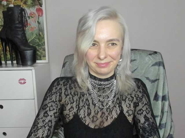 velvetanne live cam on BongaCams