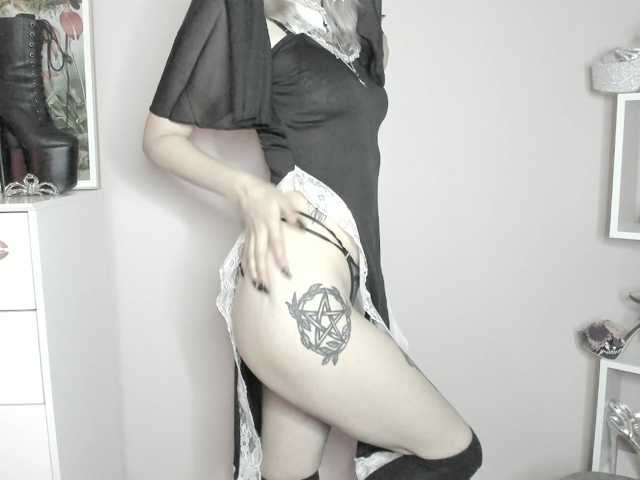 velvetanne live cam on BongaCams