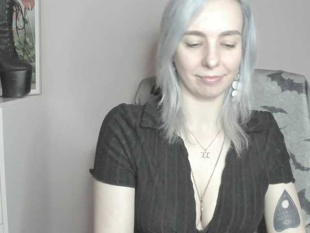 velvetanne live cam on BongaCams