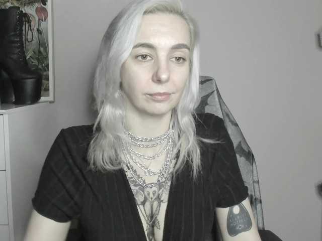 velvetanne live cam on BongaCams