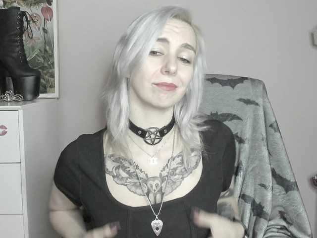 velvetanne live cam on BongaCams