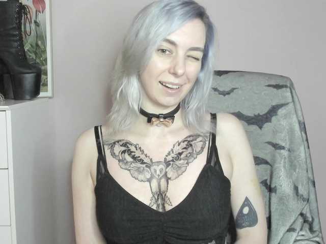 velvetanne live cam on BongaCams