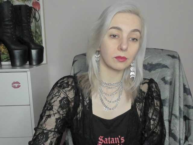 velvetanne live cam on BongaCams