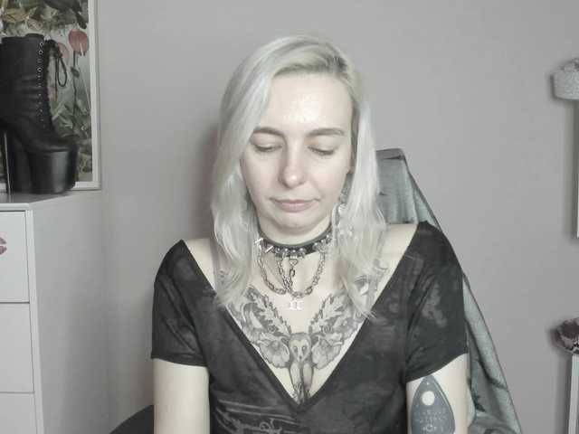velvetanne live cam on BongaCams
