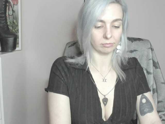 velvetanne live cam on BongaCams