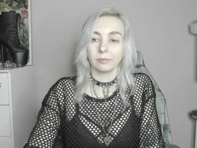 velvetanne live cam on BongaCams