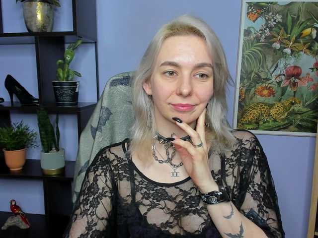 velvetanne live cam on BongaCams