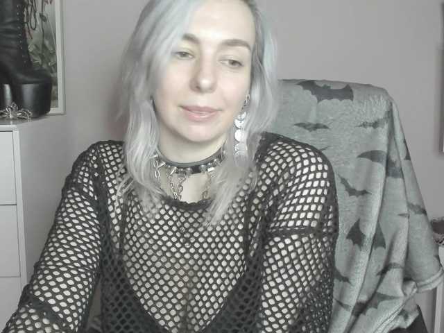 velvetanne live cam on BongaCams