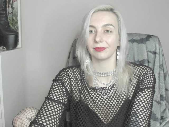 velvetanne live cam on BongaCams