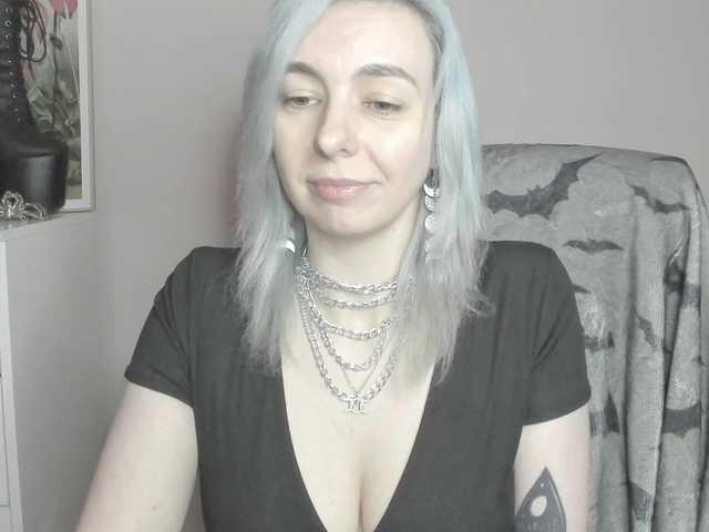 velvetanne live cam on BongaCams