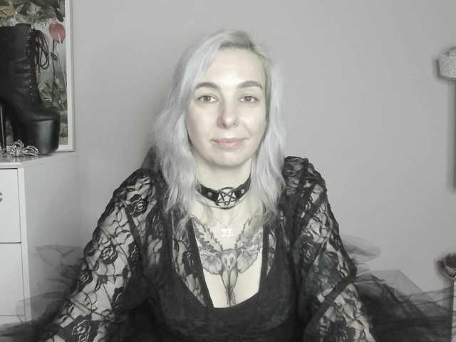 velvetanne live cam on BongaCams