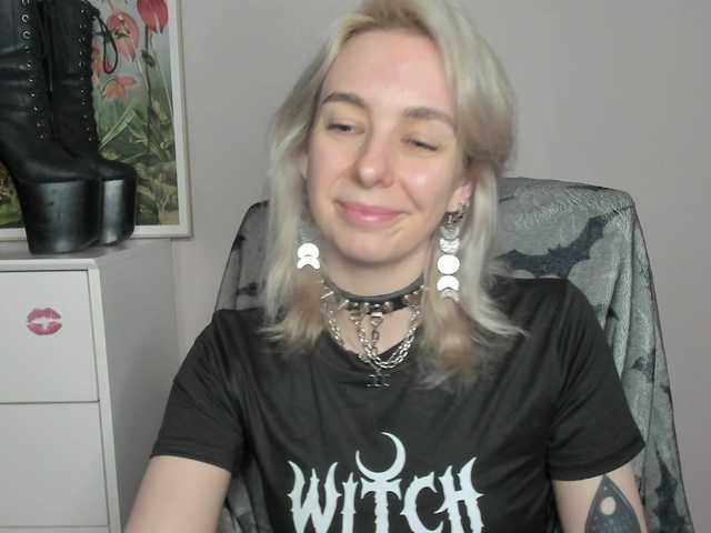 velvetanne live cam on BongaCams