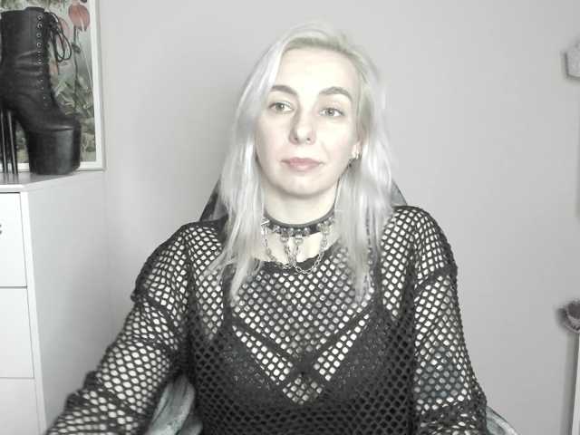 velvetanne live cam on BongaCams