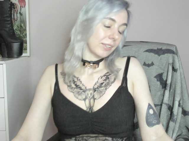 velvetanne live cam on BongaCams
