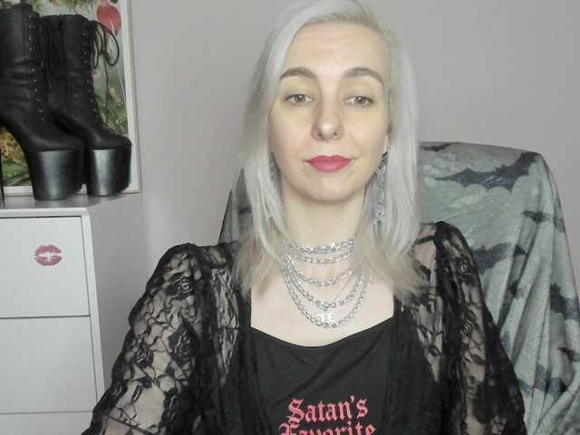 velvetanne live cam on BongaCams