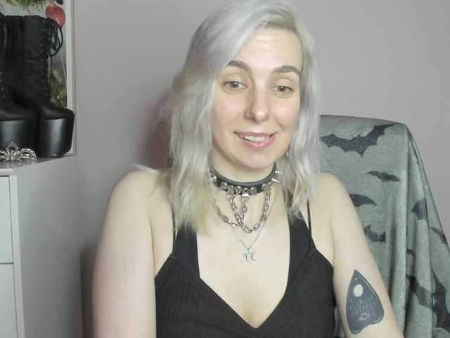 velvetanne live cam on BongaCams