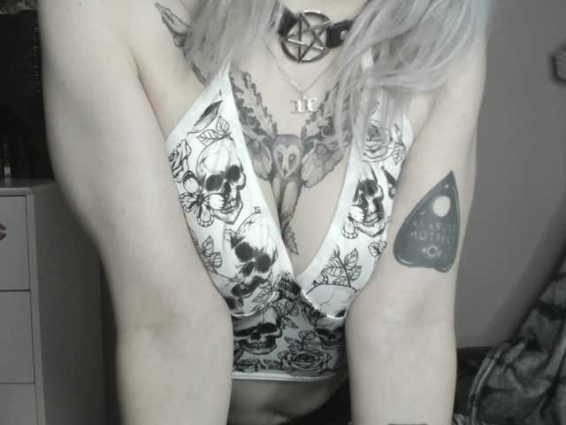velvetanne live cam on BongaCams