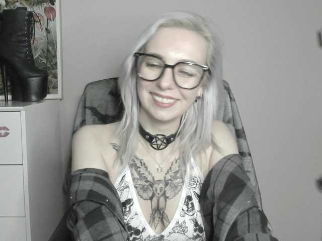 velvetanne live cam on BongaCams