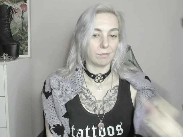 velvetanne live cam on BongaCams