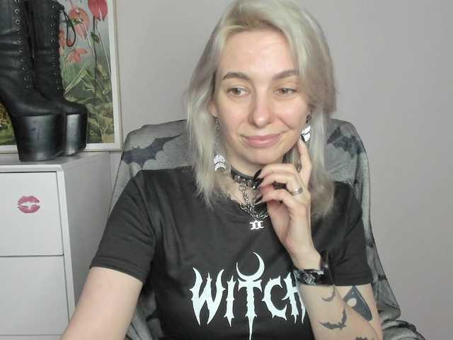 velvetanne live cam on BongaCams