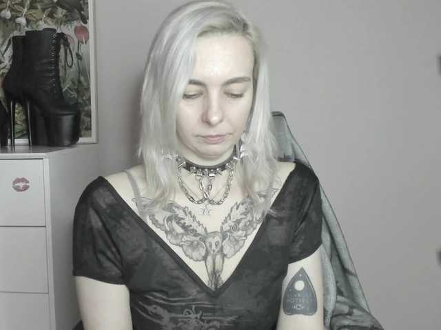 velvetanne live cam on BongaCams