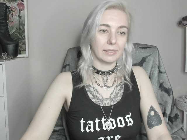 velvetanne live cam on BongaCams