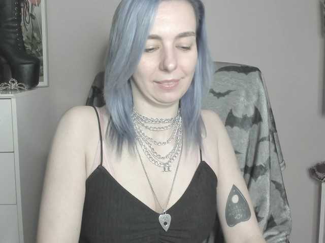 velvetanne live cam on BongaCams