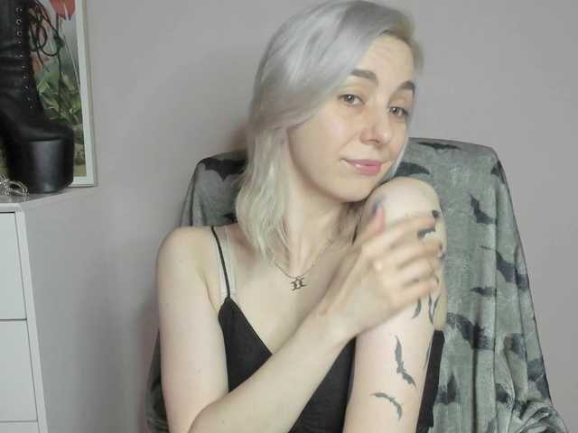 velvetanne live cam on BongaCams