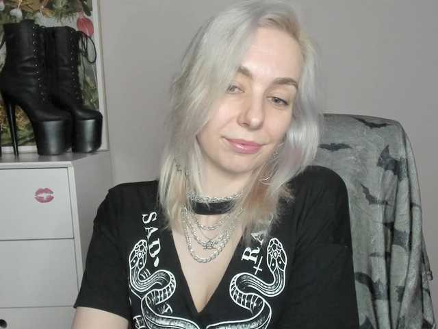 velvetanne live cam on BongaCams