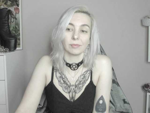 velvetanne live cam on BongaCams